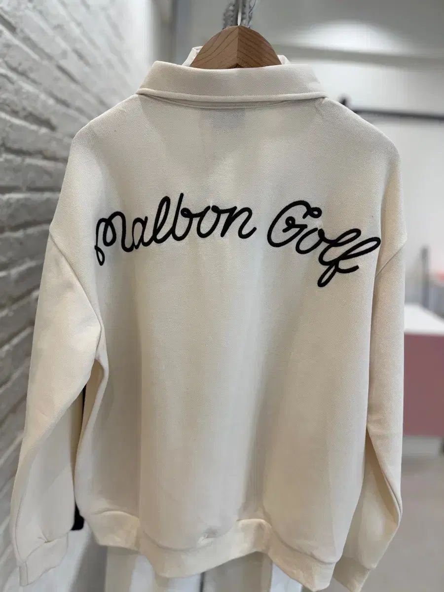 マルボンゴルフ アイボリー ハーフジップアップ M