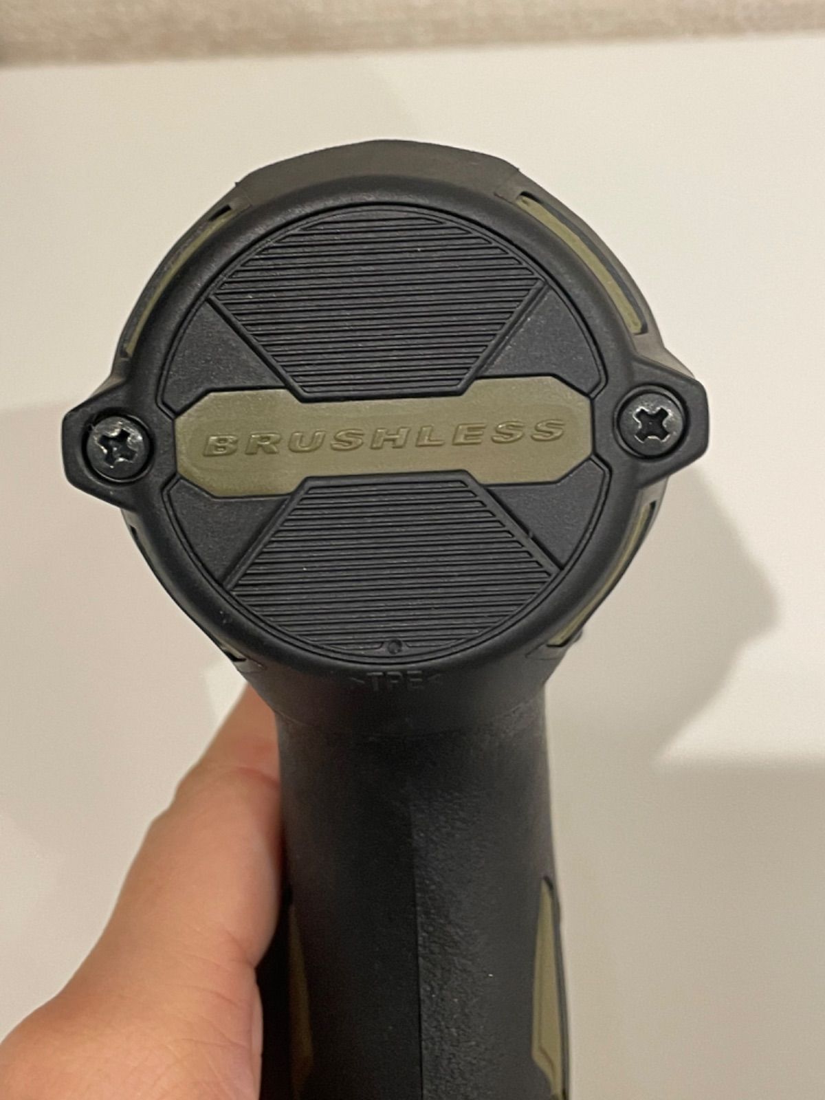 オリーブ 充電式インパクトドライバー