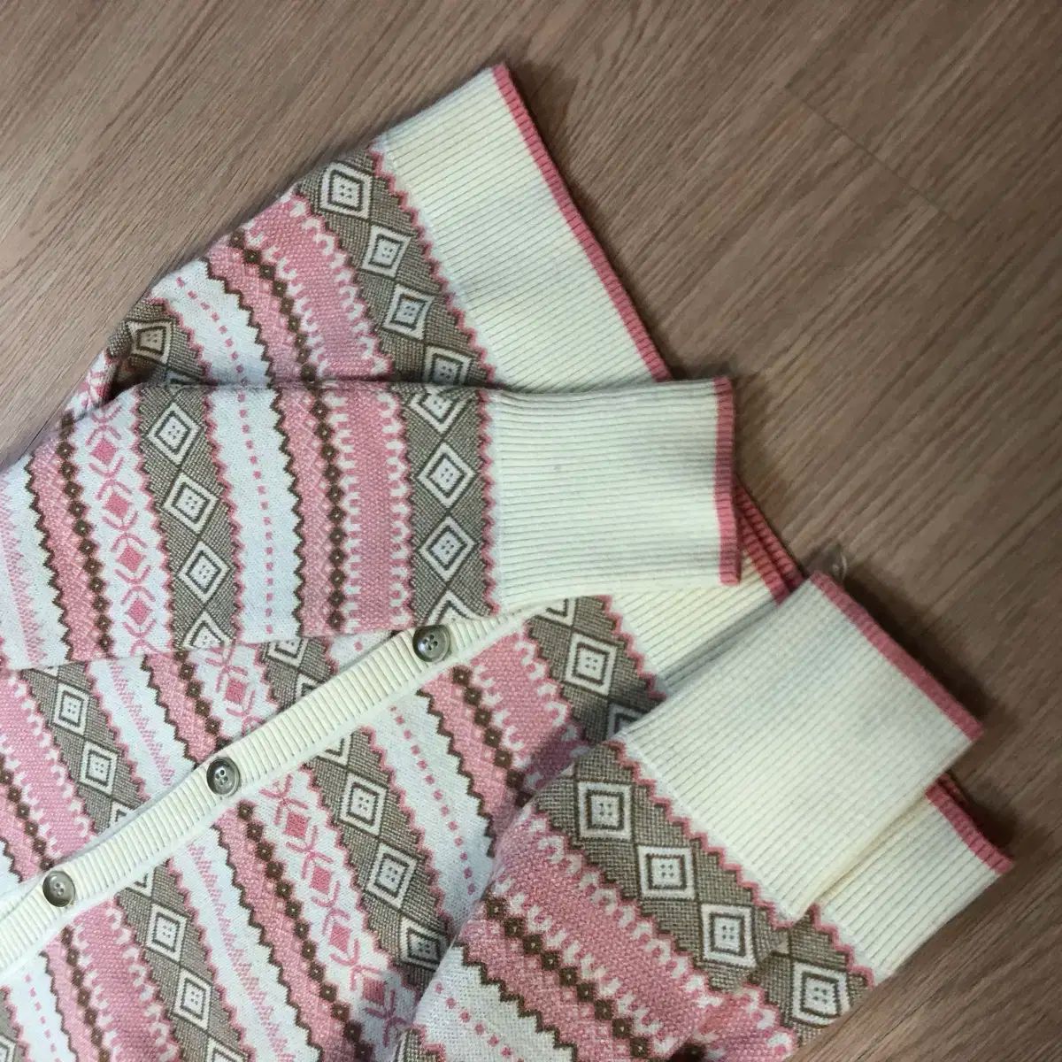  オンアンドオン カーディガン 21年 ノルディック ピンク エスニック ボヘミアン ラウンド ゲストルック 長袖 カーディガン ボレロ アンサンブル