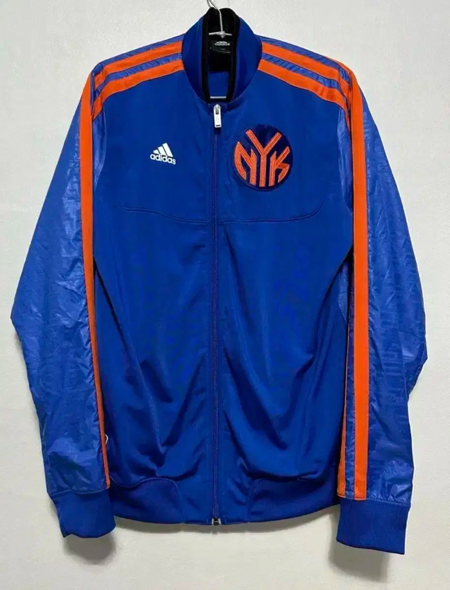 アディダス NEW YORK NIX ジップアップ ジャケット