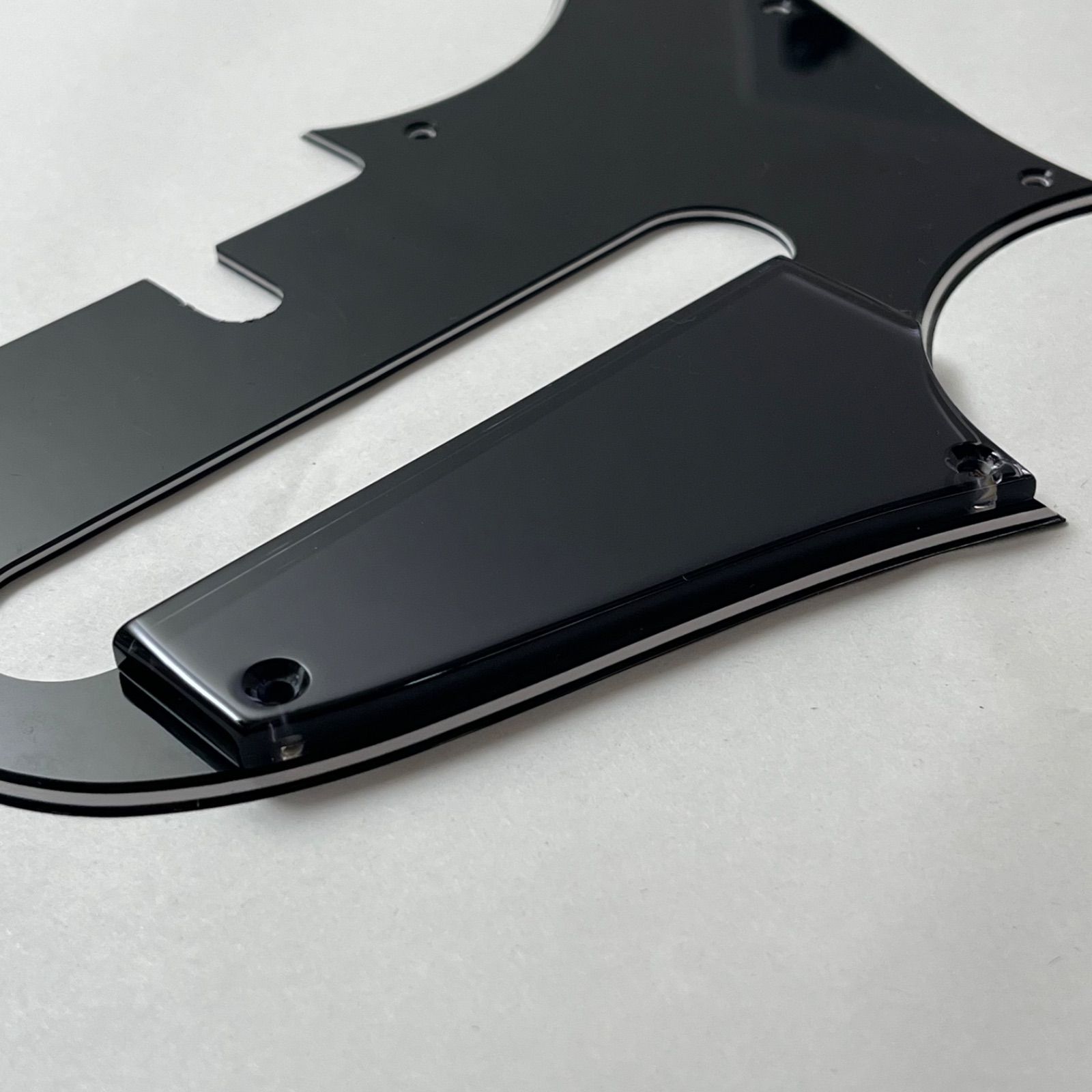 Xotic XJ-1T 24F用 ハーフサイズ フィンガーランプ - ブラックスモークアクリル製 うさみみ工房