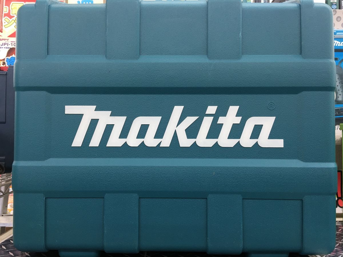 マキタ makita 40Vmax充電式ポータブルバンドソー PB001GRDX 40Vmax 2.5Ah×2個 充電器 ケース付 純正