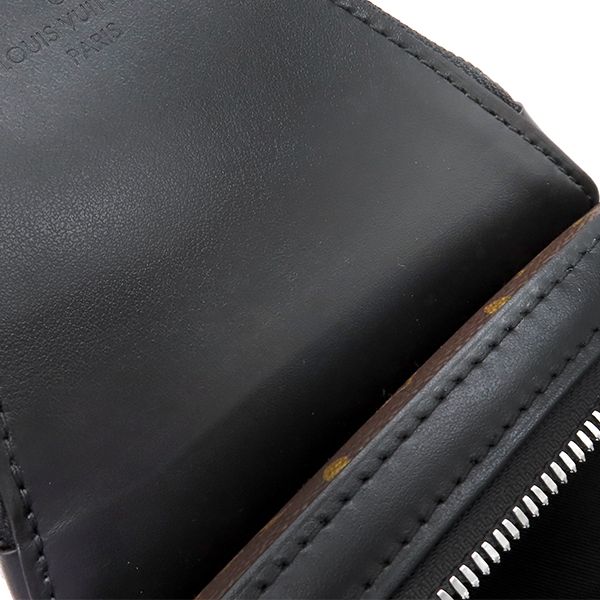 モノグラムマカサーキャンバス