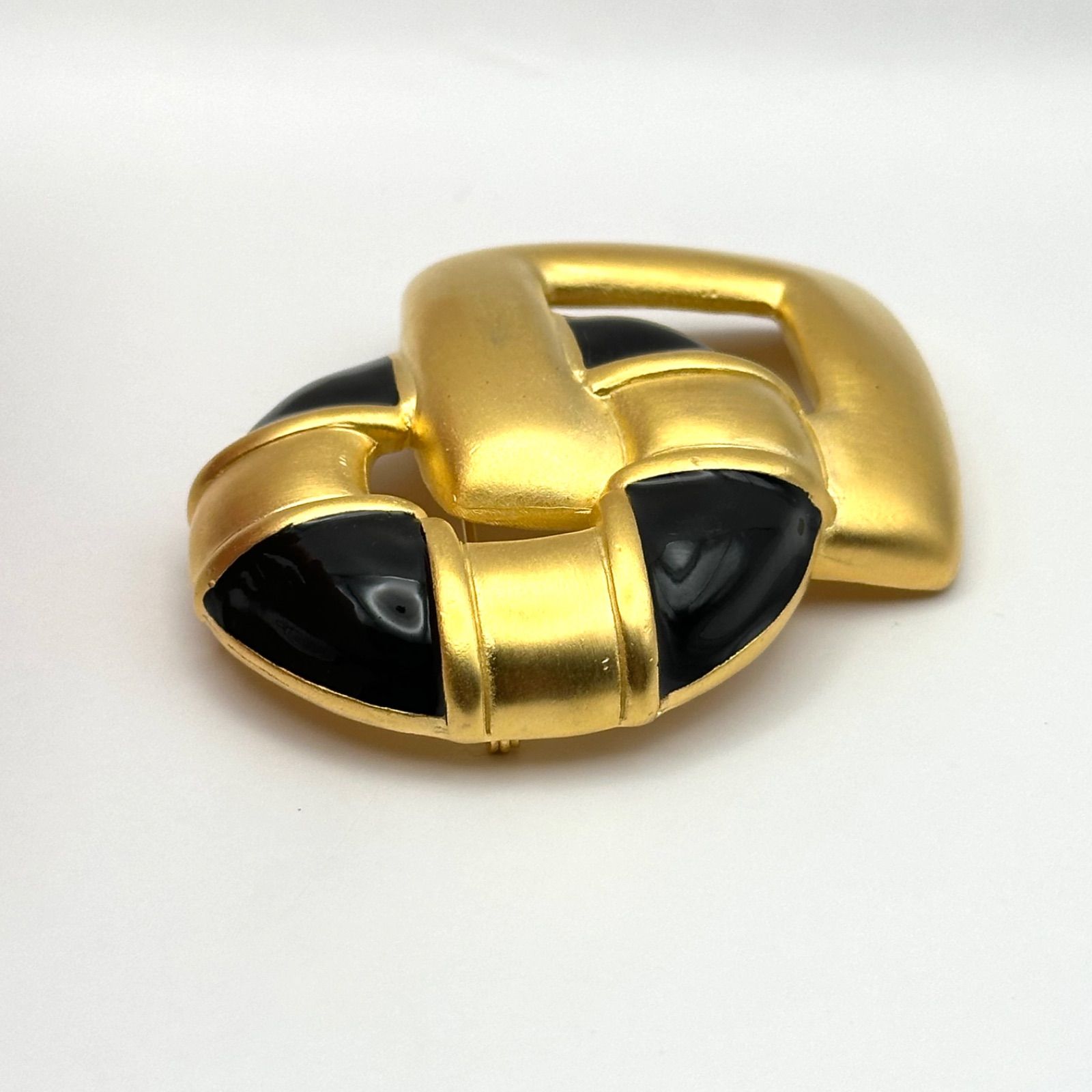 エナメル ブラック