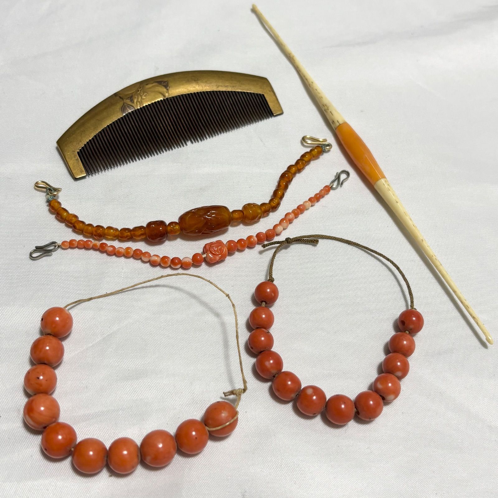 送料無料 珊瑚小物|アクセサリー|櫛|くし|羽織留め|ヴィンテージ|和装小物| 品6点セット