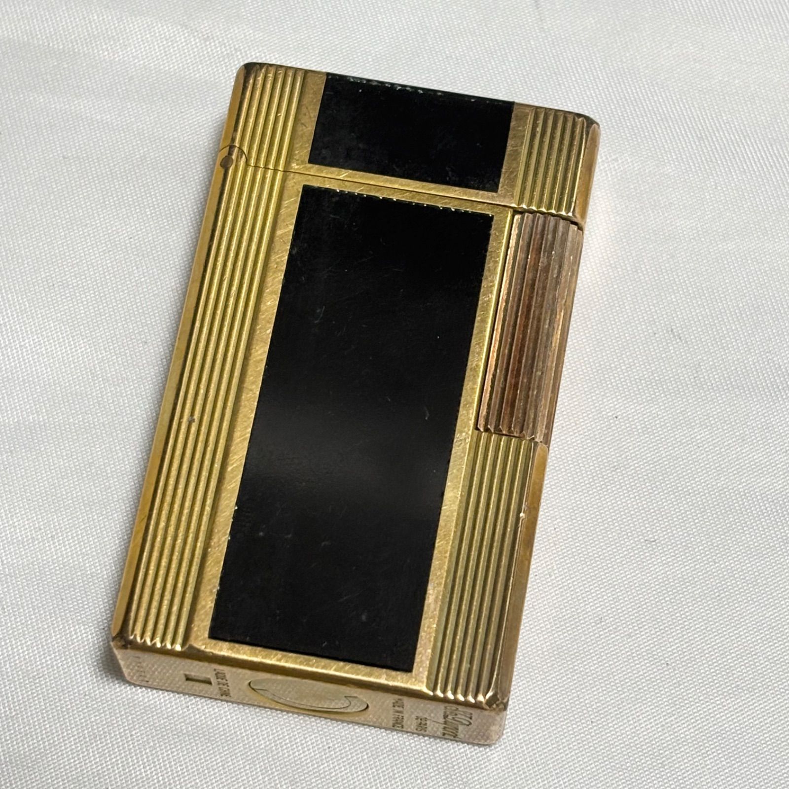 送料無料 S.T.Dupont|エステーデュポン|ガスライター|煙草|喫煙具|ローラー式|ゴールド×ブラック|着火未 |喫煙グッズ|フランス製