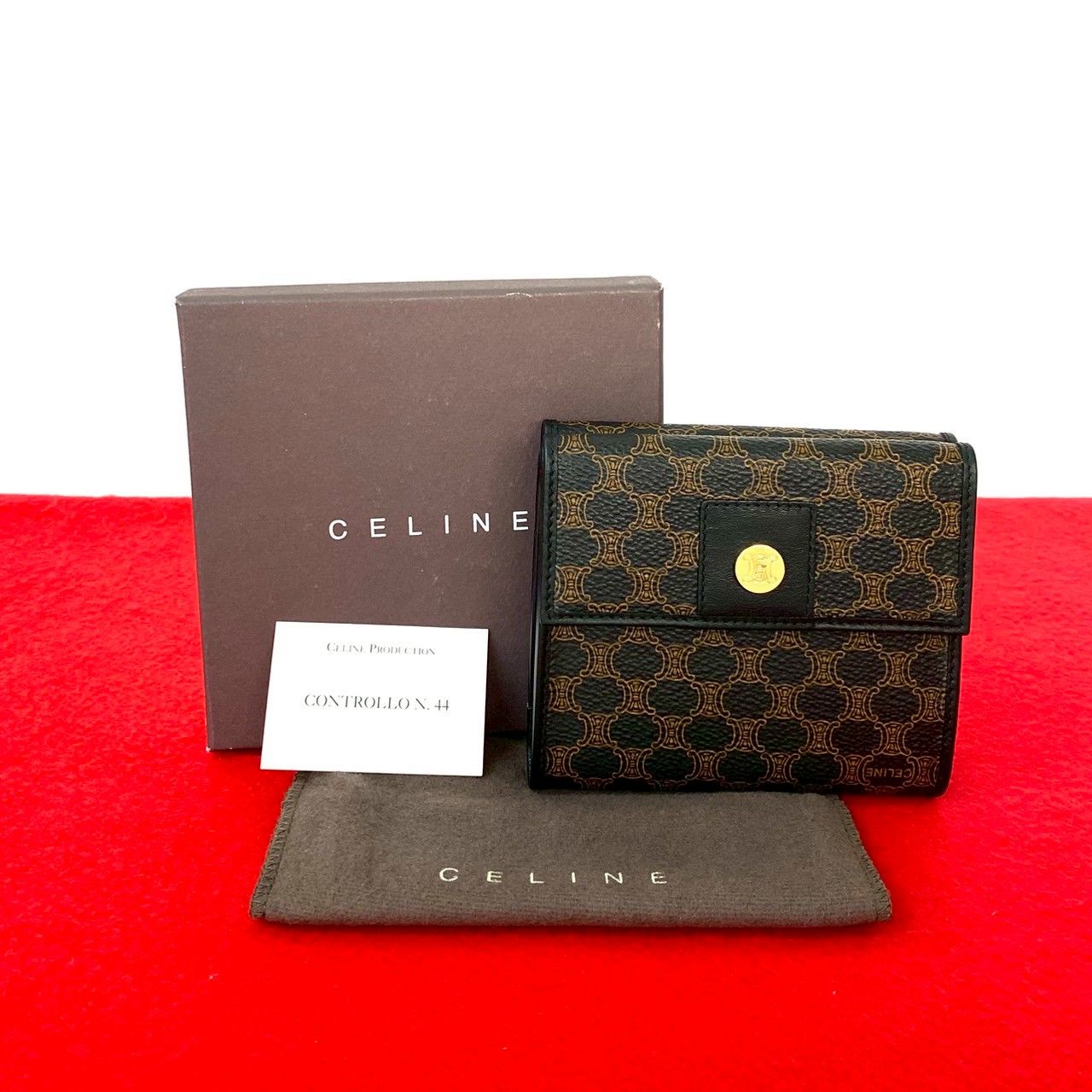 箱 袋付き CELINE セリーヌ マカダム ブラゾン トリオンフ 柄 レザー 三つ折り財布 ミニ ウォレット ブラック ブラウン 29898