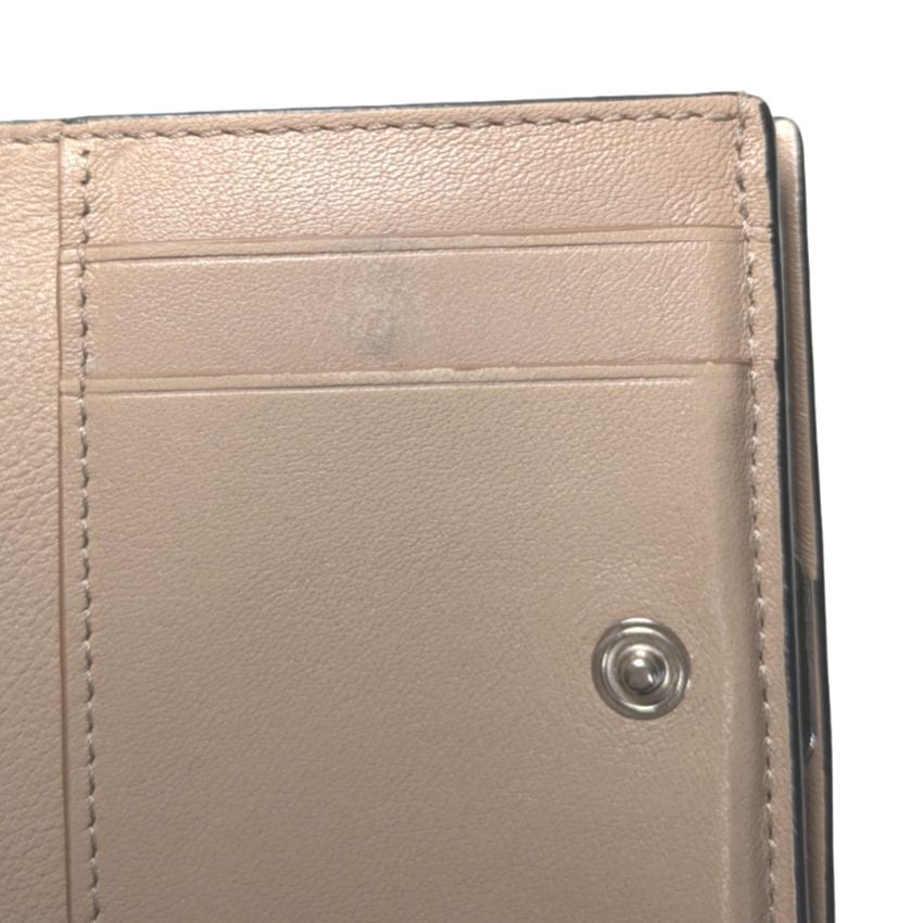 LOEWEロエベ アナグラム