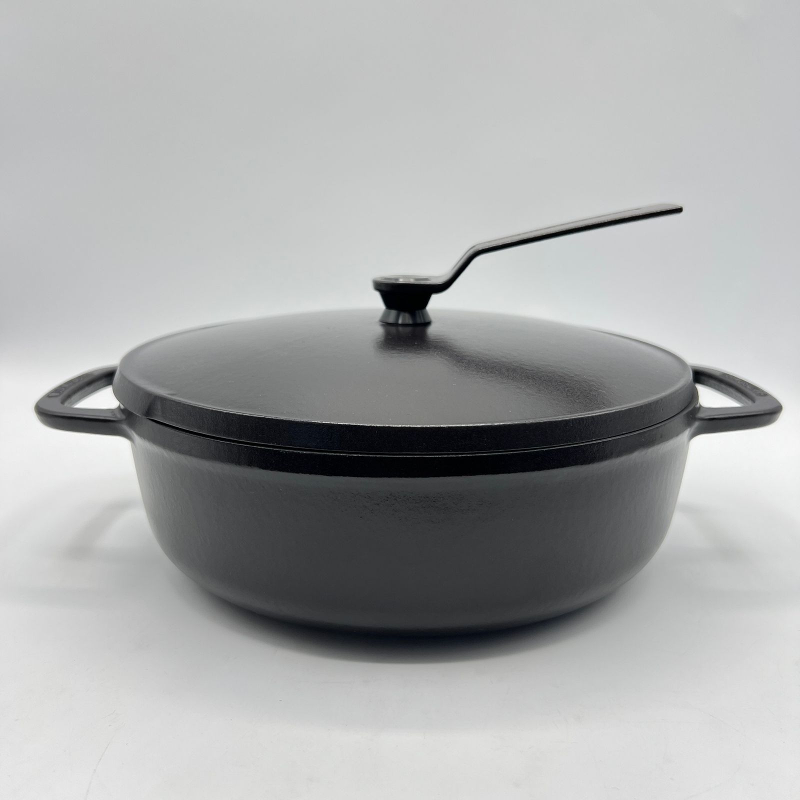 バーミキュラ オーブンポット2 22cm Shallow OP2S22S-BK マットブラック 浅型 セルフスタンディングリッド ホーロー 両手鍋 本体