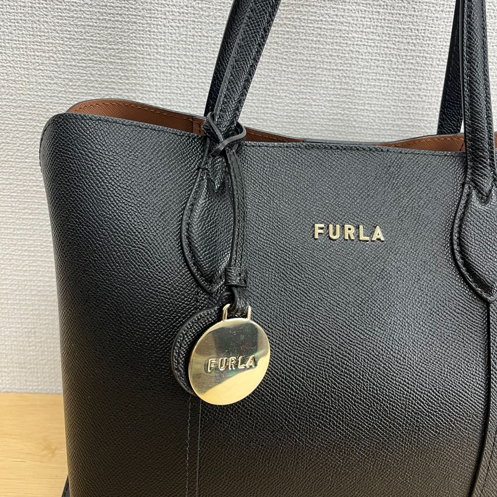 FURLA フルラ VITTORIA TOTE ヴィットリア トートバッグ ハンドバッグ