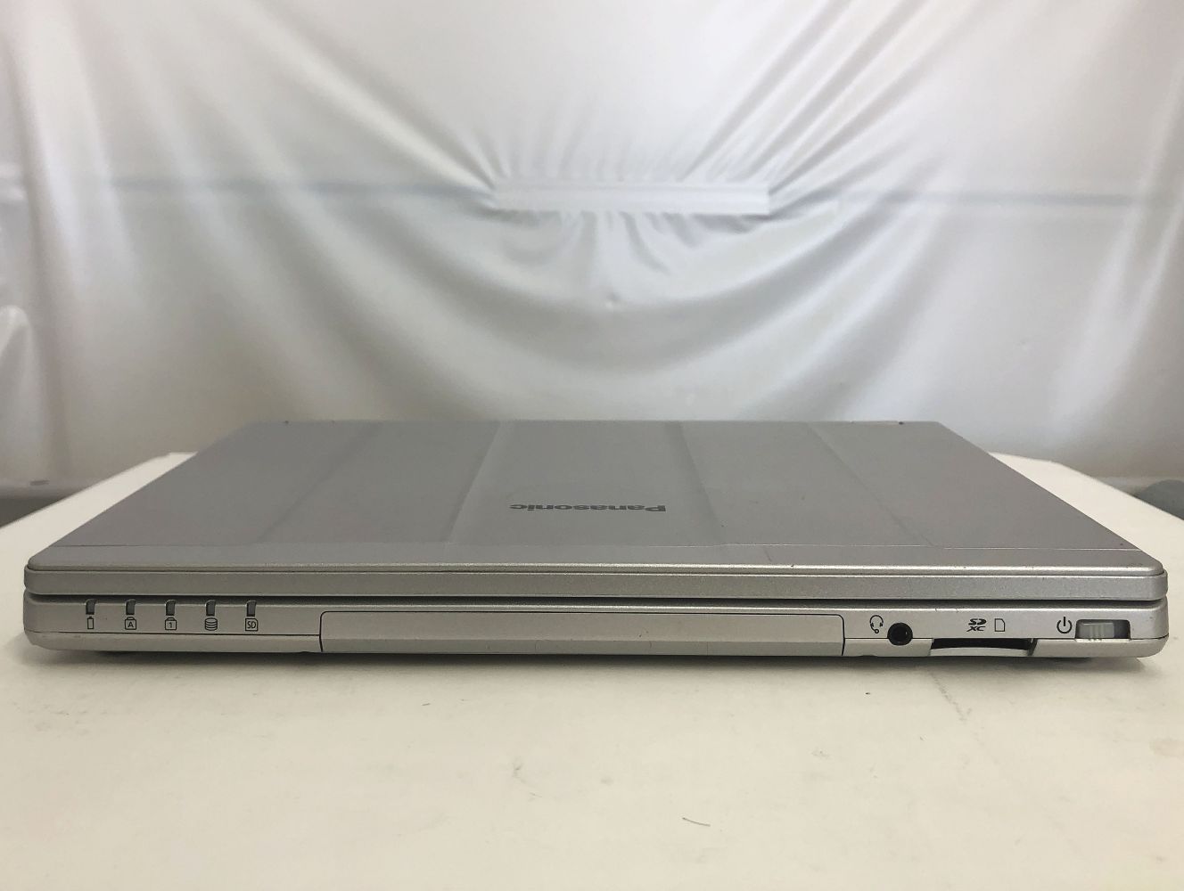 Core i5-7世代】【1920×1200(WUXGA)】中古ノートパソコン Panasonic