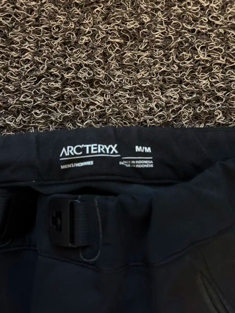 ARC TERYX GAMMA ガンマ AR パンツ