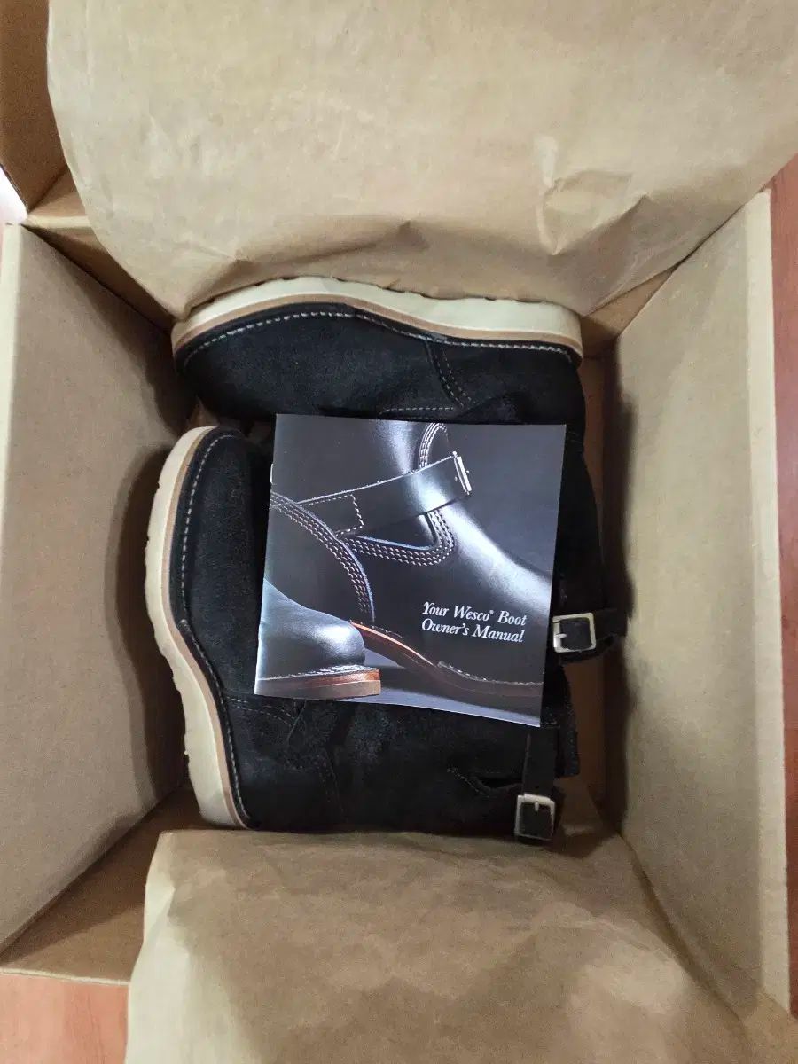 ウェスコ ボス ラフ アウト ブラック 7 5