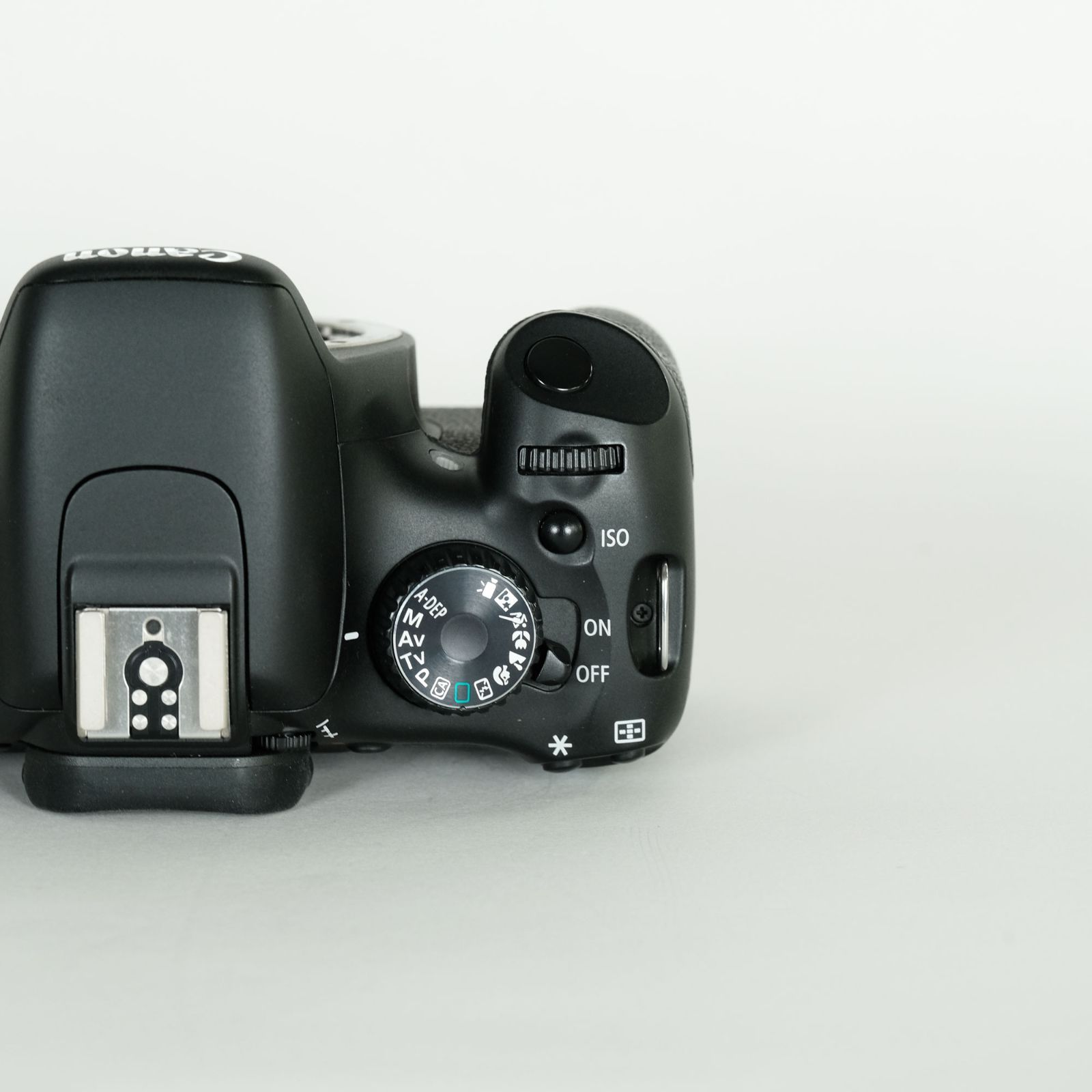 美品 Canon キャノン EOS KISS X4 本体 ＋ 75-300mm キヤノン、1800万画素CMOS搭載の「EOS Kiss X4」 - 価格.com