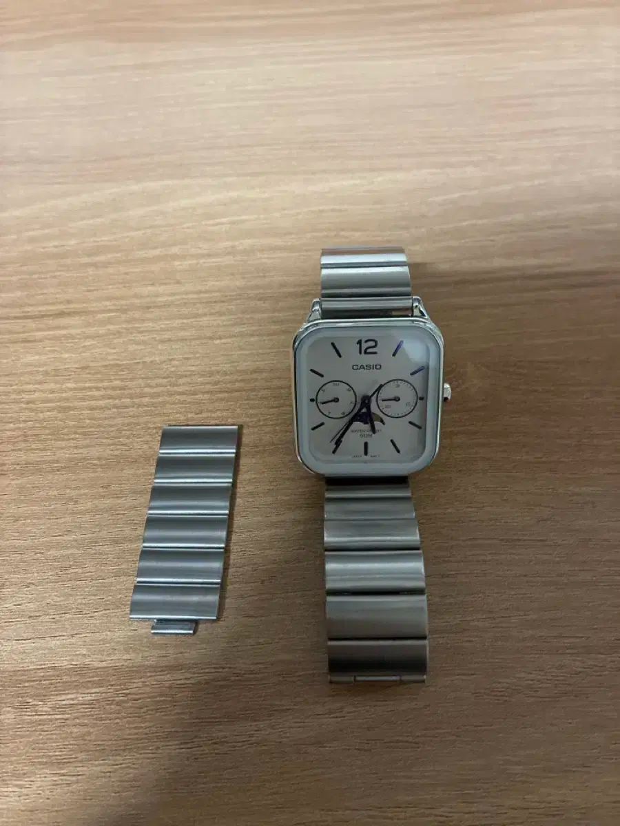 CASIO カシオ ムーンフェイズ メタル シルバー 時計