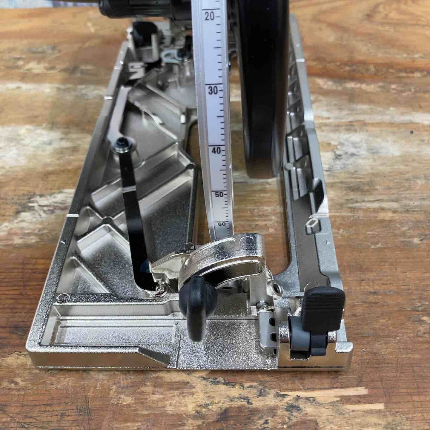 マックス MAX 165mm コードレス防じん丸のこ PJ-CS61CDP 柏店 BRIGHTFACE_UK