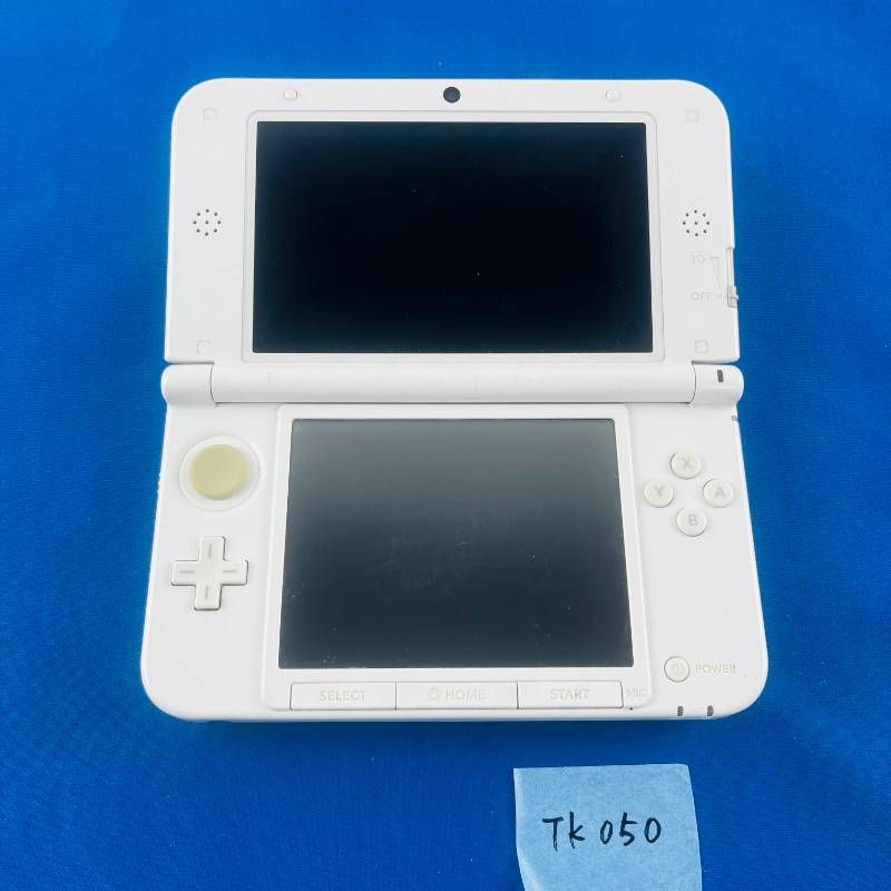 任天堂DSLL本体とびだせどうぶつの森限定デザイン 任天堂DSLL本体とびだせどうぶつの森限定デザイン 任天堂DSLL本体