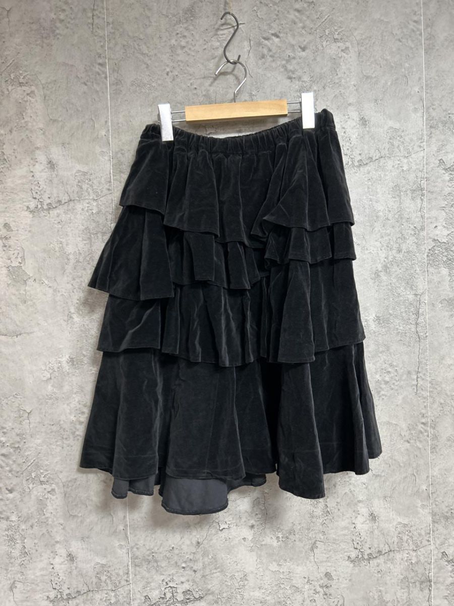 robe de chambre コムデギャルソン ティアード スカート 黒 レディース