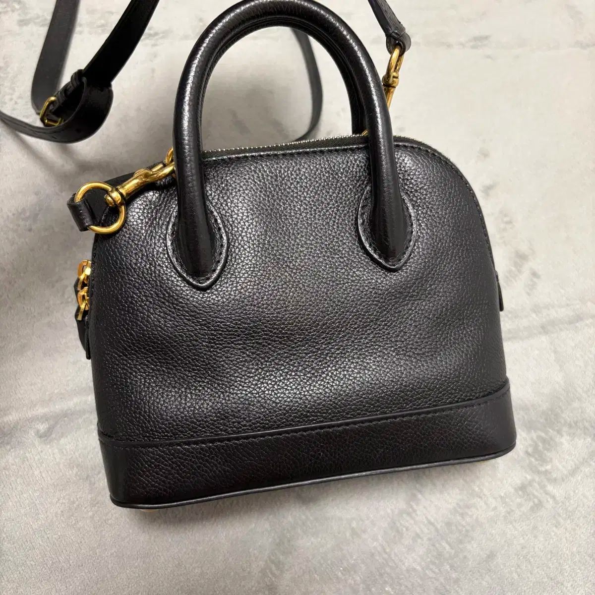 バレンシアガ ビルトップ ハンドルバッグ クロスバッグ xss