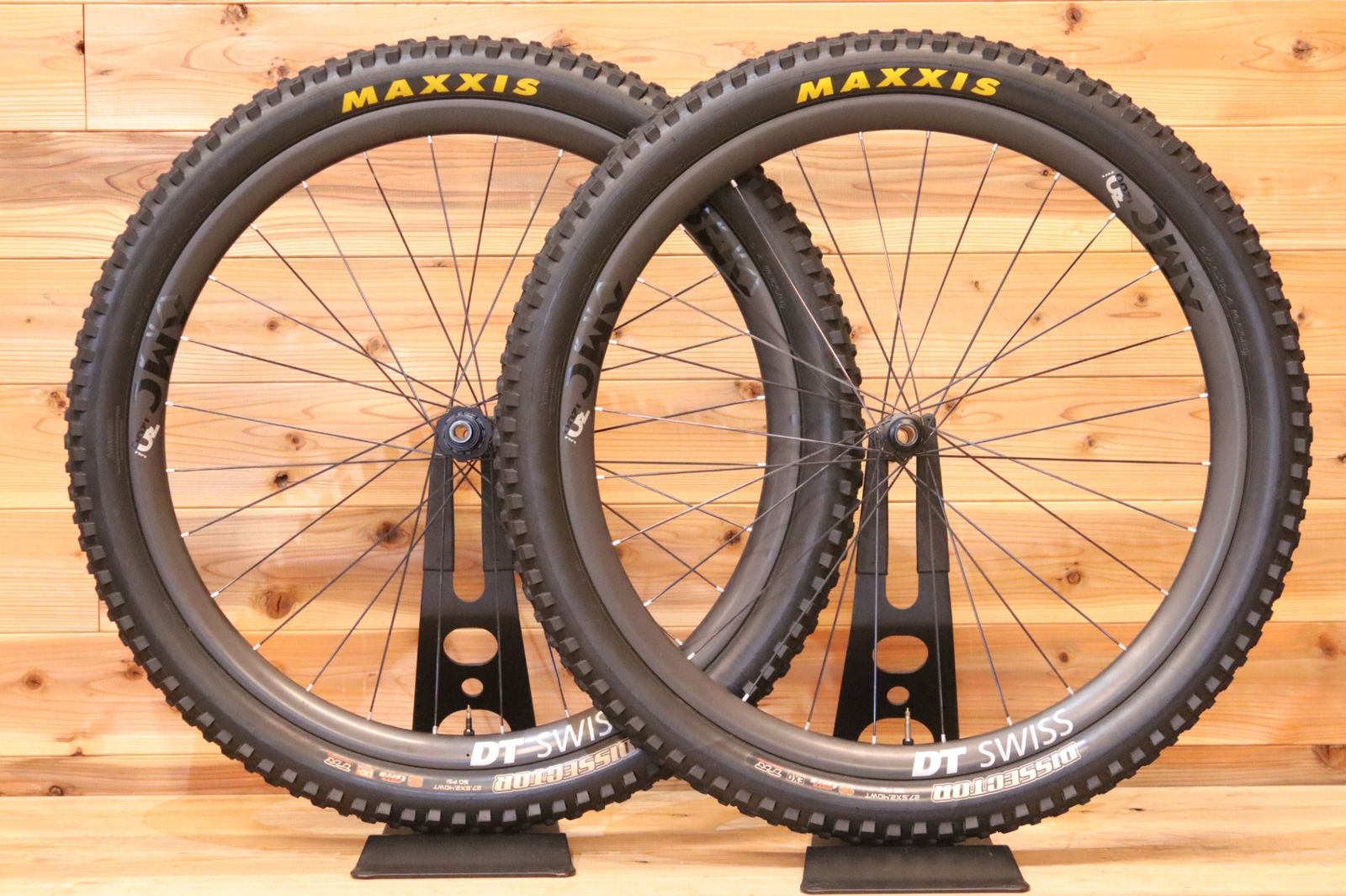 DT SWISS XMC 1200 SPLINE 30 27.5 スラムXDドライバー 11S|12S 30mm カーボン フックレス チューブレス MTB ホイールセット 広島店