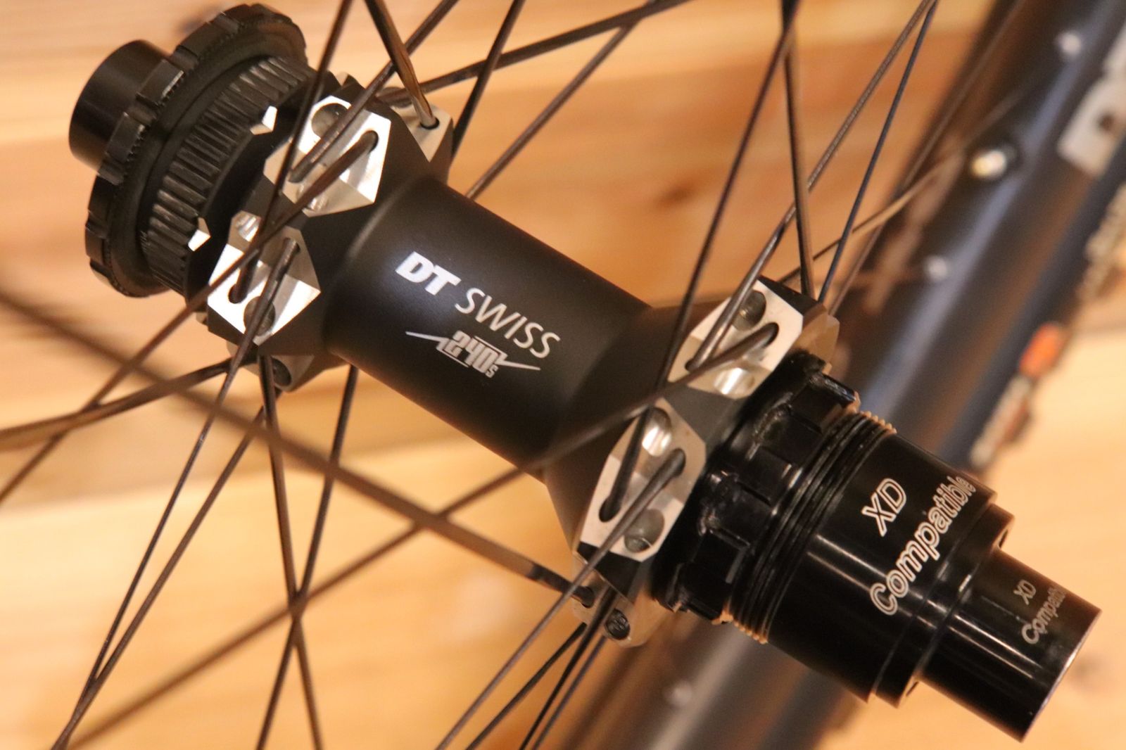 DT SWISS XMC 1200 SPLINE 30 27.5 スラムXDドライバー 11S 12S 30mm カーボン フックレス チューブレス MTB ホイールセット 広島店 BRIGHTFACE_UK