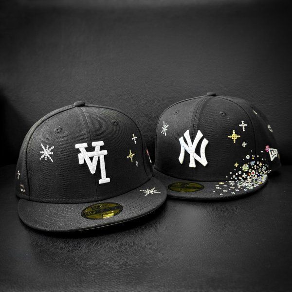 ニューエラ ジュエルキャップ ニューヨーク・ヤンキース LA 発、デイリーアイテムをジュエリーに昇華するアーティスト集団