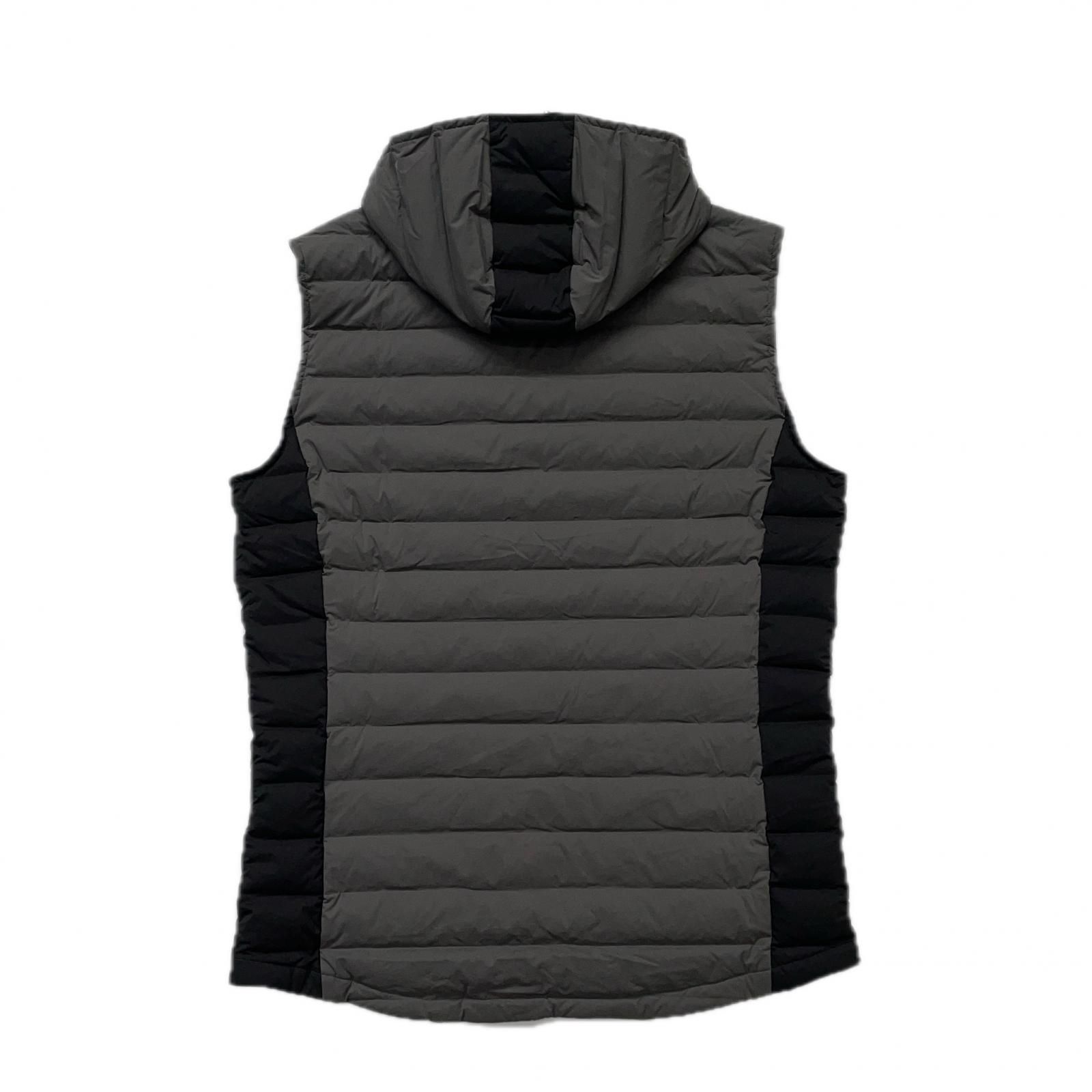 メンズ ウノピュウノウグァーレトレ 1piu1uguale3 ダウンベスト 6 LL グレー フーディ フルジップ ロゴマーク