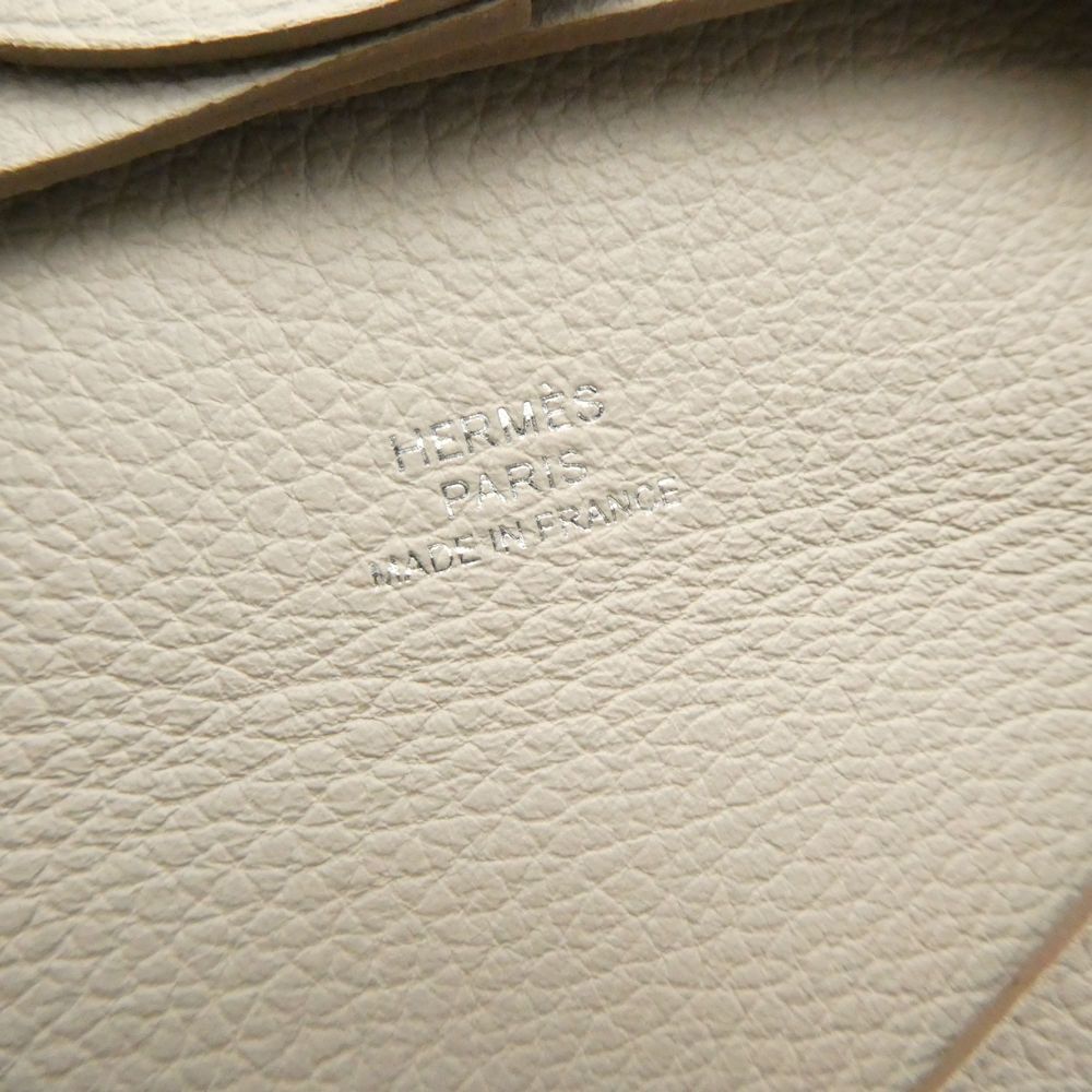 コンパクト U刻印