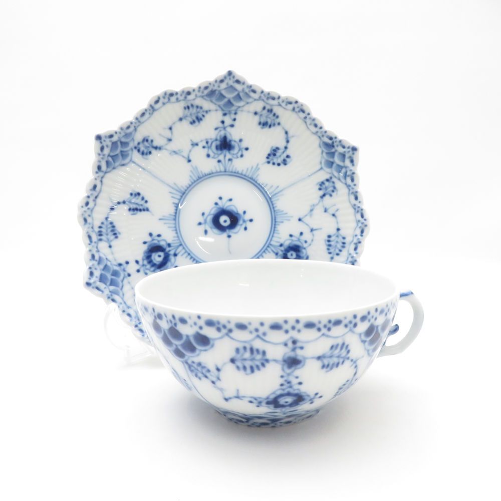 ティーカップ＆ソーサー