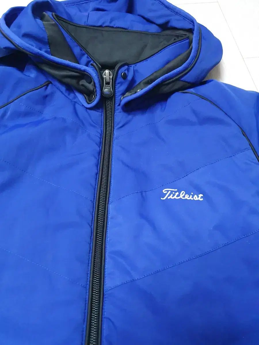 ジップアップ サイズ44