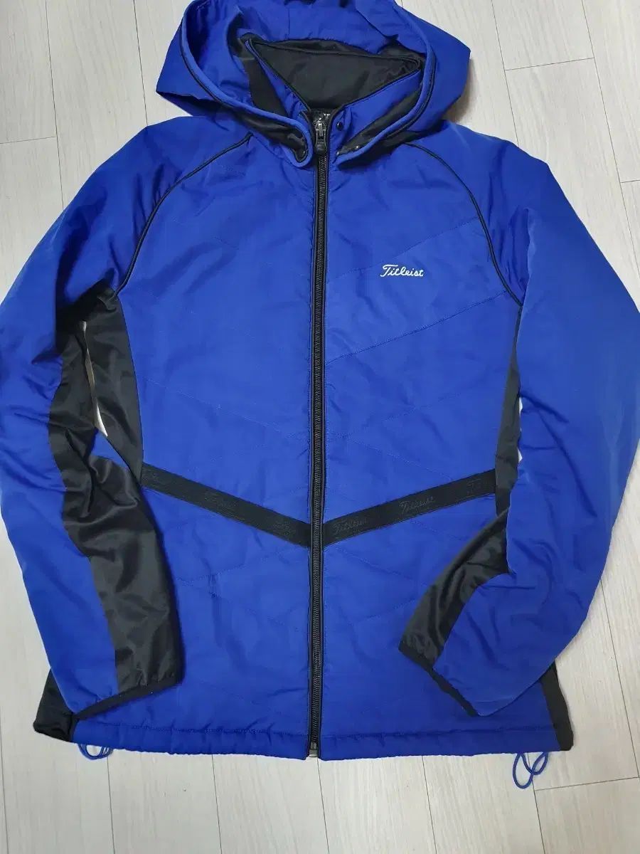 Titleist タイトリスト ジップアップ サイズ44