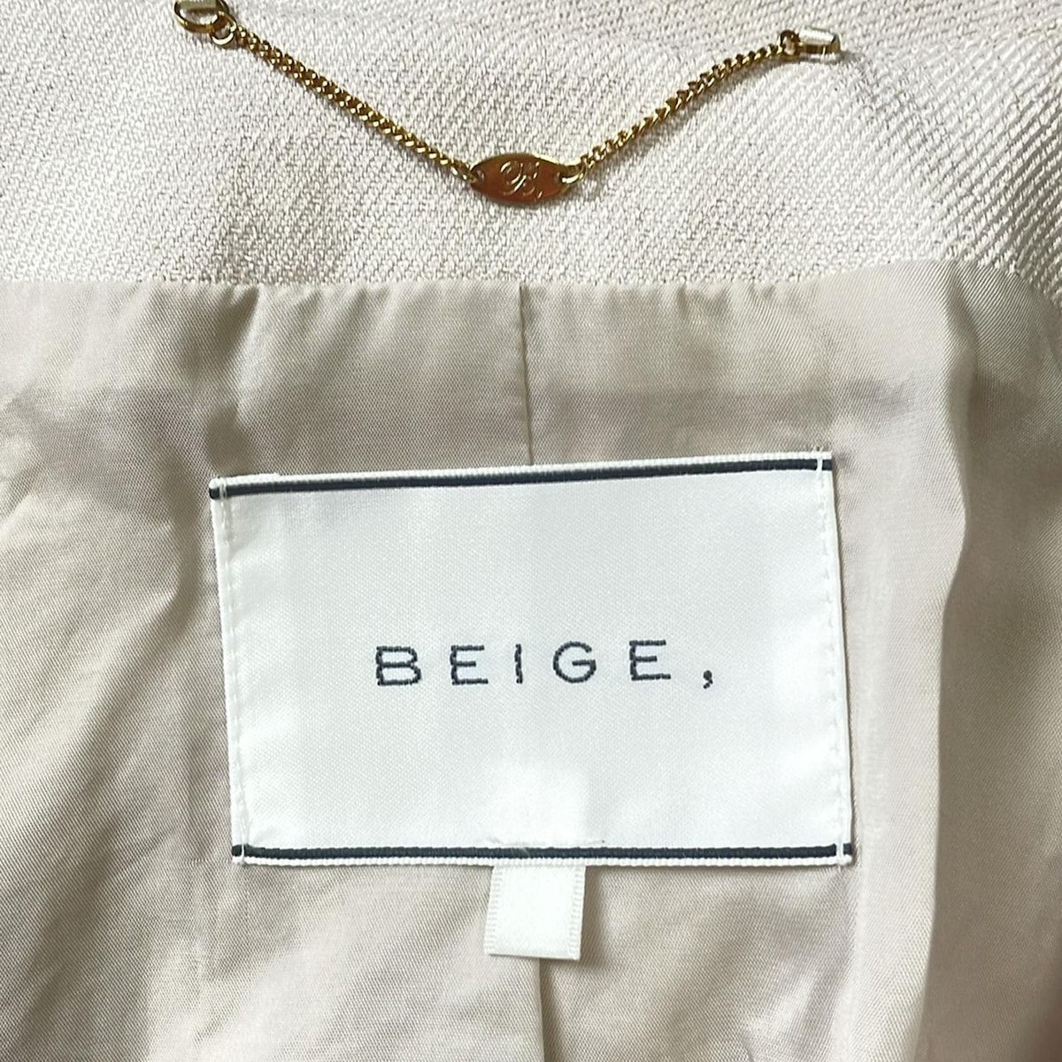 BEIGE