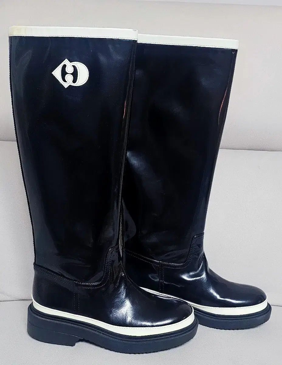 ブランド ラッキーシュエトゥ ロングブーツ お安く