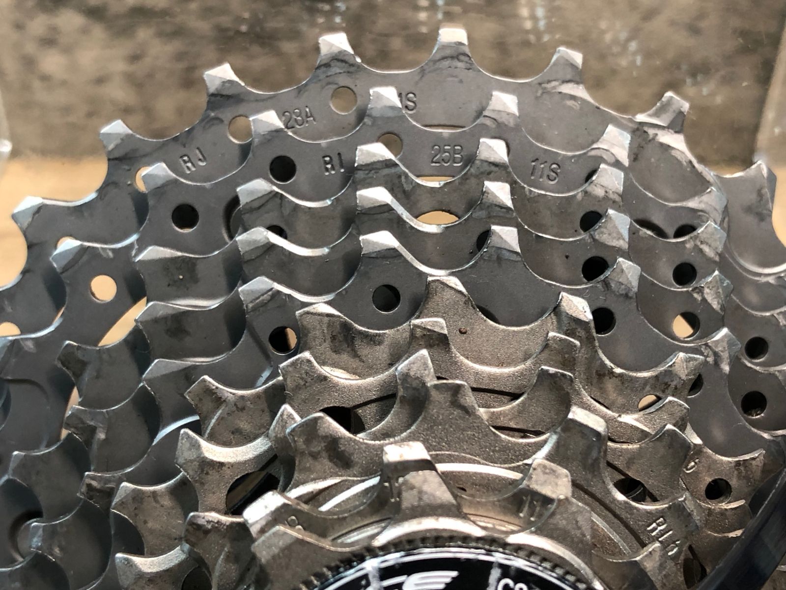 JK444 シマノ SHIMANO デュラエース DURA-ACE CS-R9100 スプロケット 12-28T 11S BRIGHTFACE_UK