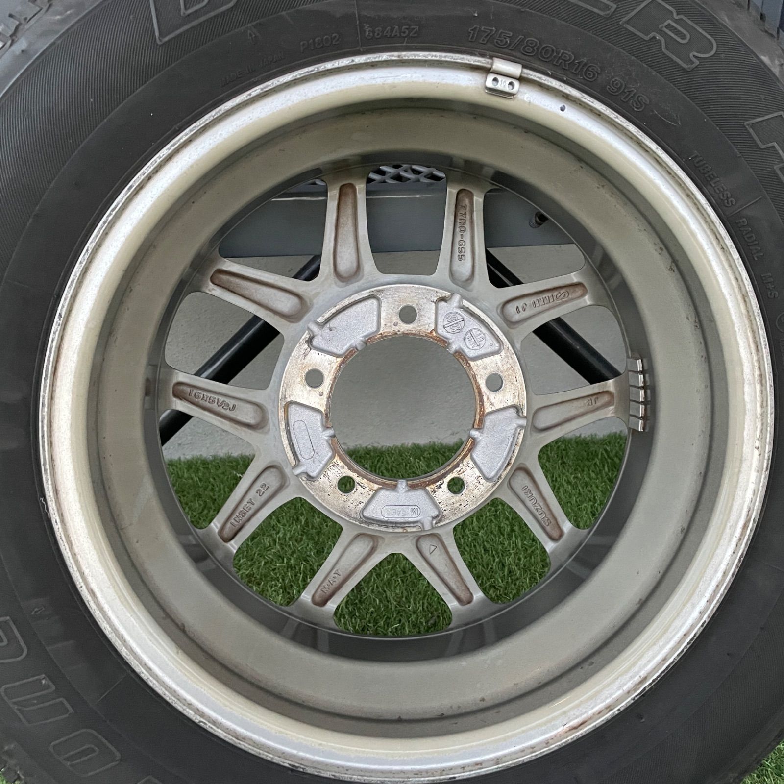 4本セット タイヤはおまけ程度です