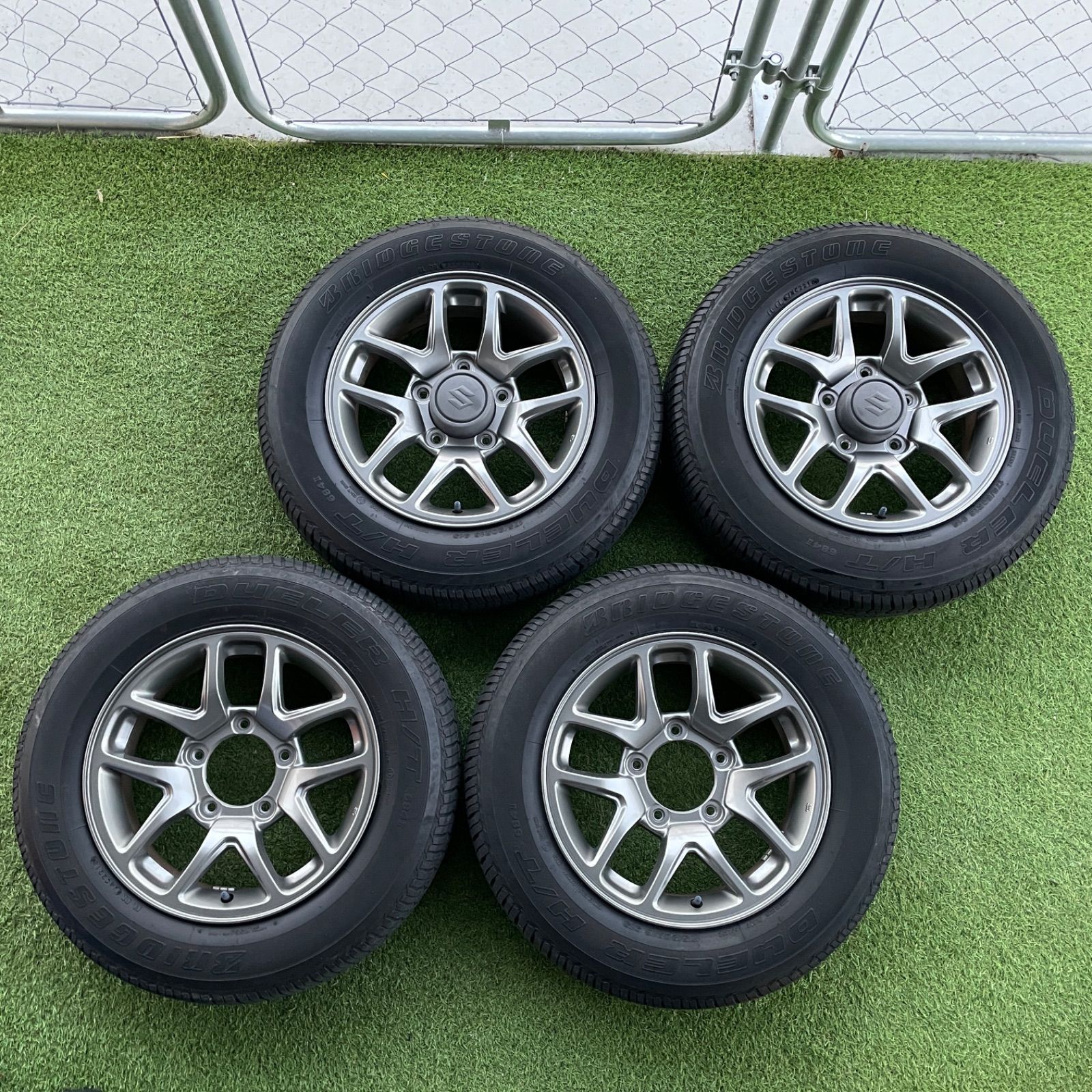 美 品 SUZUKI スズキ JB64 ジムニー 純正 16インチ 5.5J 22 ホイール タイヤ 4本セット タイヤはおまけ程度です