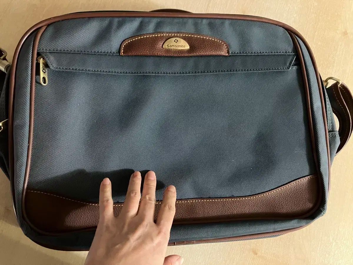 サムソナイト クロスバッグ 旅行用バッグ 機内持ち込みトランク