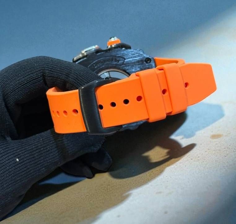 シルバーケース オレンジラバー 別注強化型ブラックバックルモデル アップルウォッチ カスタム カバー 保護 46 アップルウォッチ series10 series11 ベルト WWW_OPDRERGINERDOGAN_COM