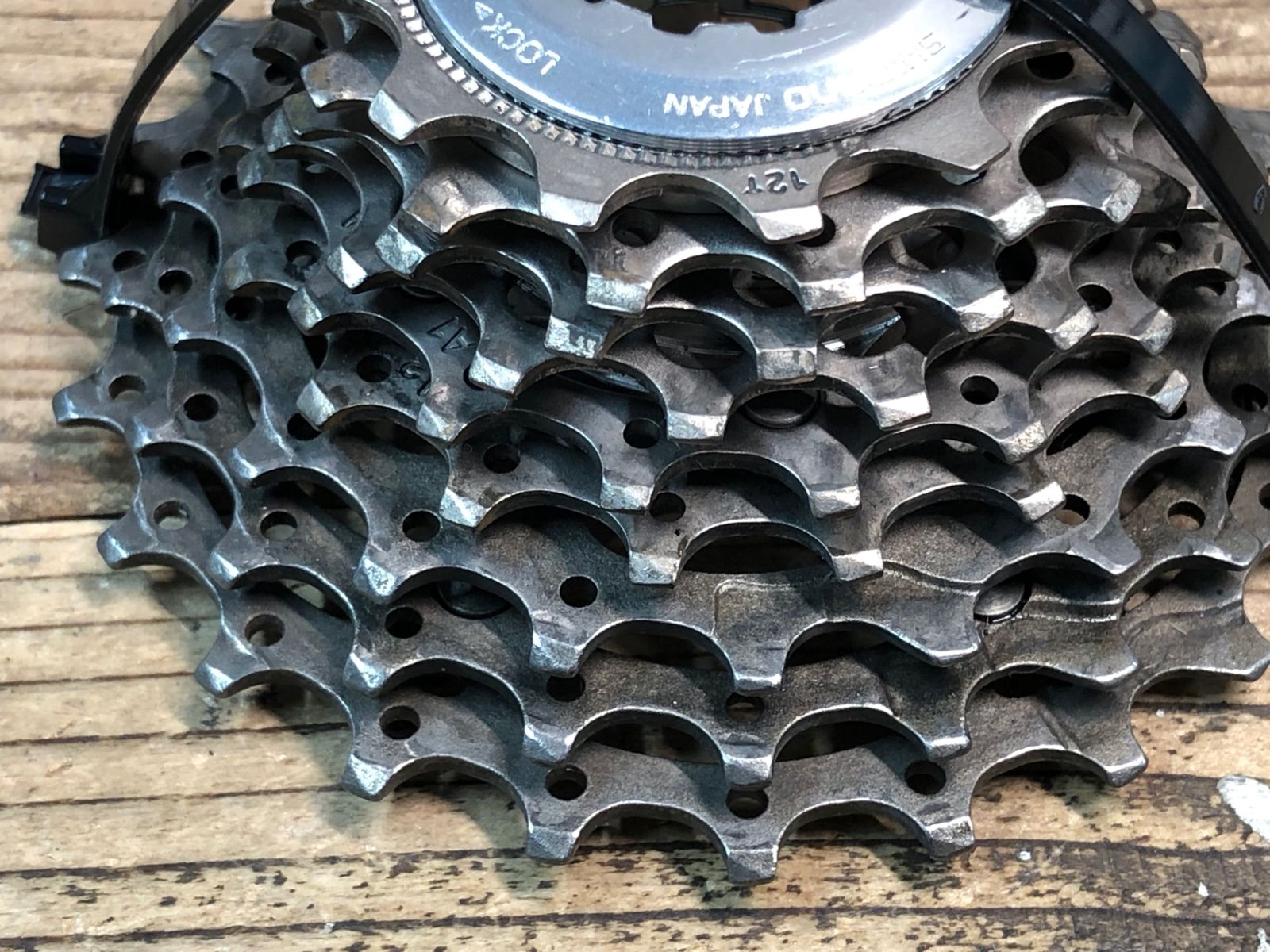 JM071 シマノ SHIMANO デュラエース DURA-ACE CS-7700 スプロケット 9S