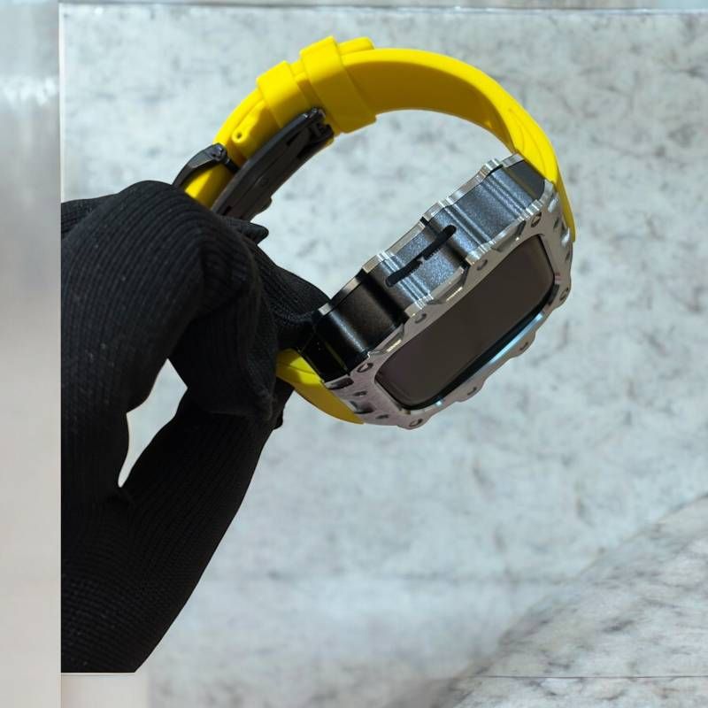 別注強化型ブラックバックルモデル アップルウォッチ