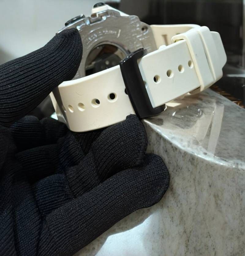 別注強化型ブラックバックルモデル アップルウォッチ