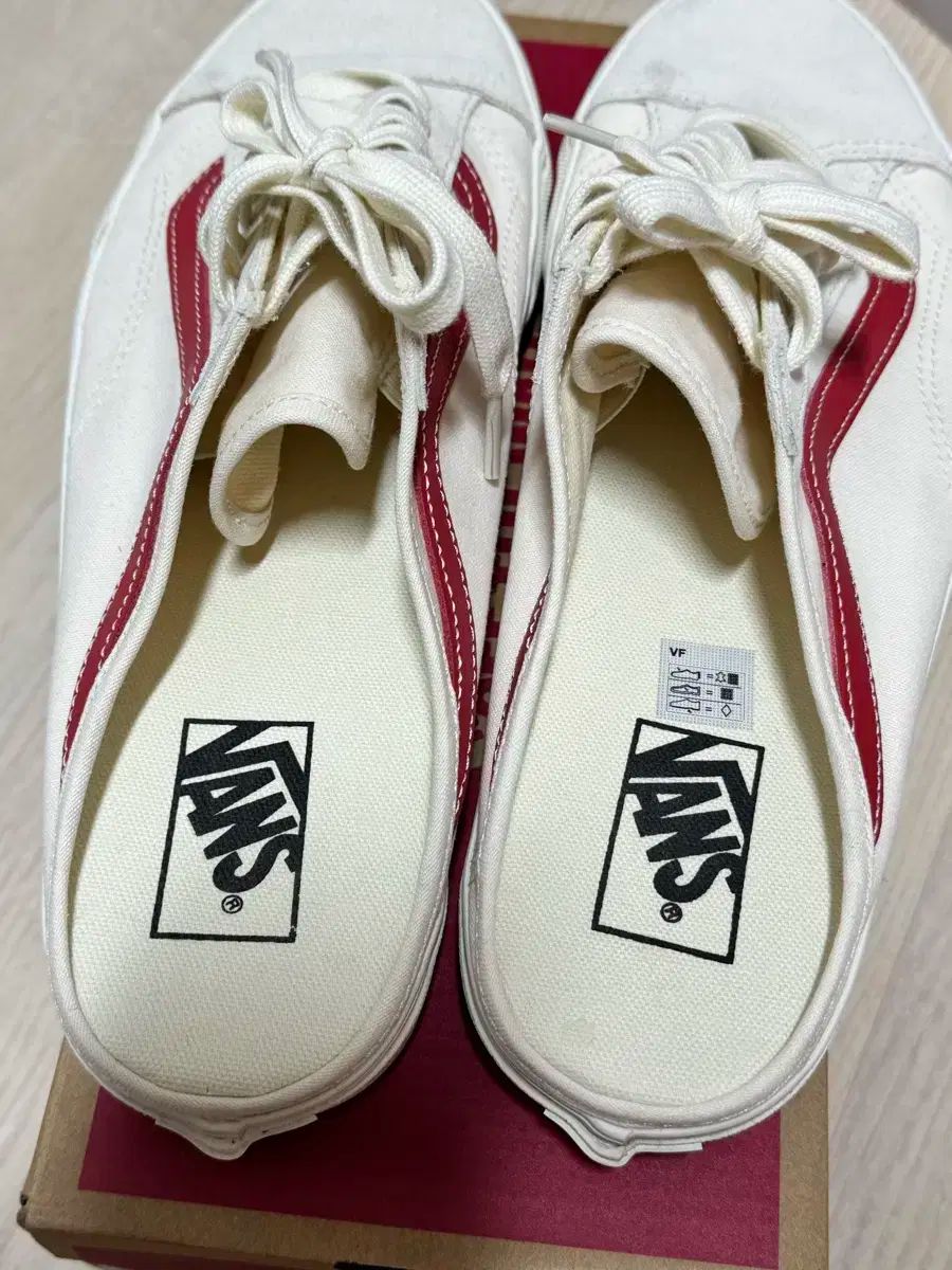 285 VANS スタイル36 ミュール スニーカー