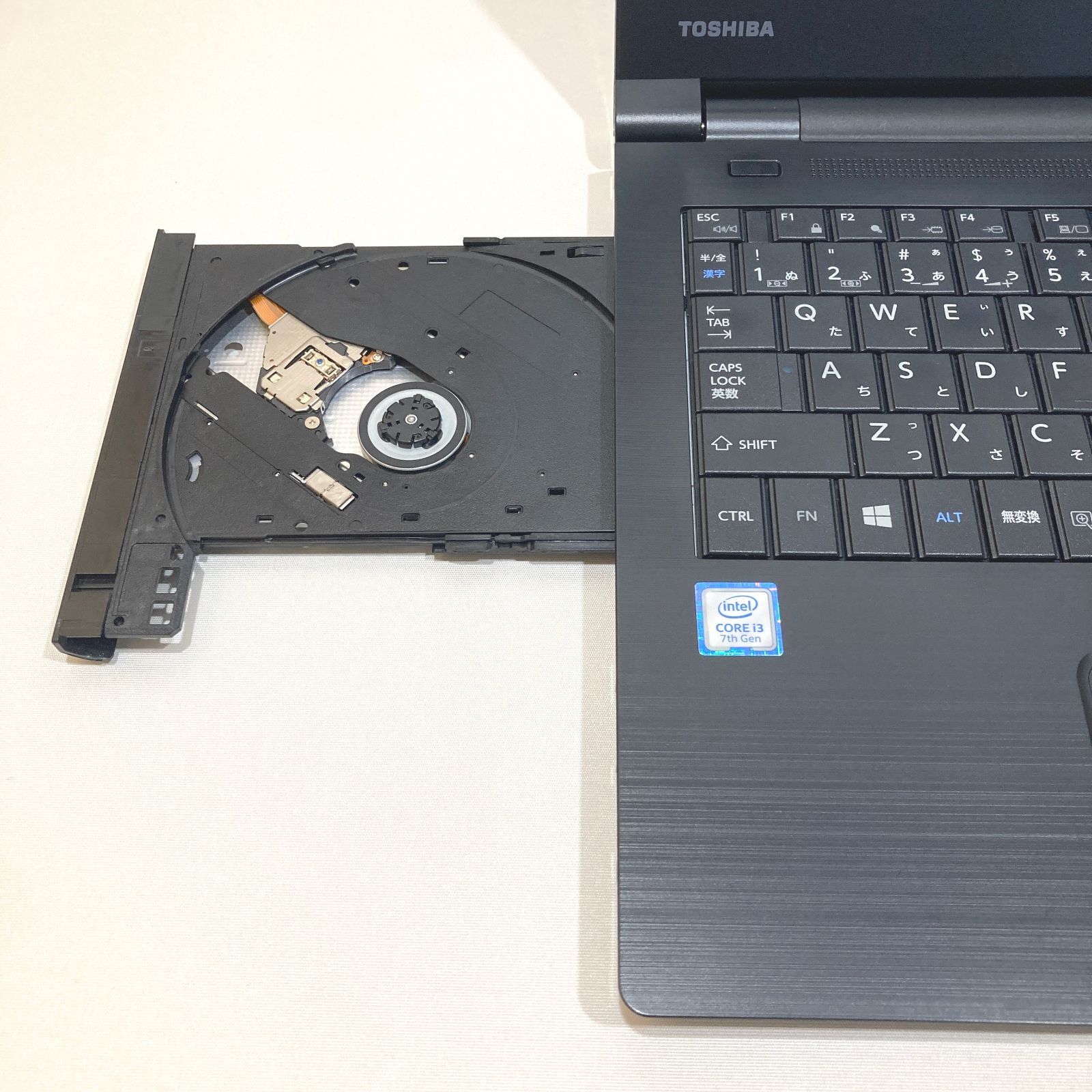 初心者向✨快適i3・DVD・超大容量◇黒◇すぐ使えるノートパソコン◇