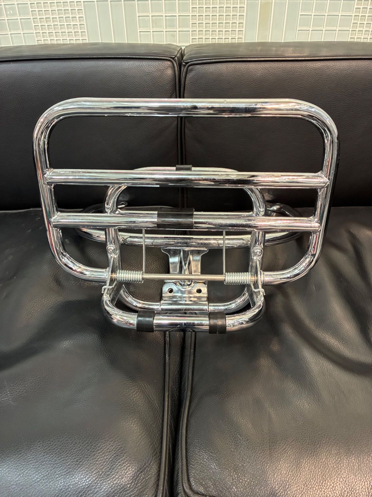 ベスパ純正リアキャリアGTS用です