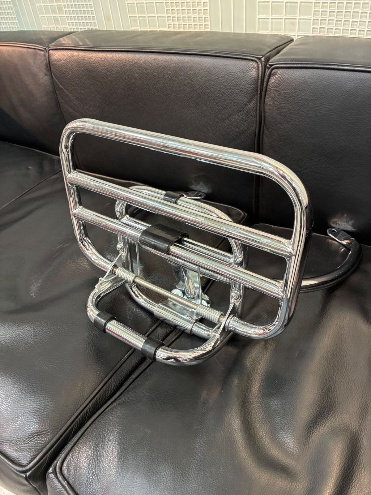 ベスパ純正リアキャリアGTS用です