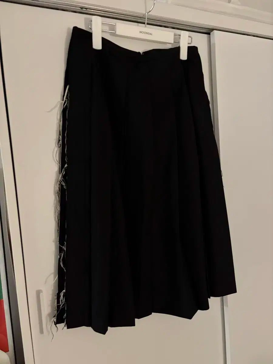 アユ ソウル サイド オープン プリーツ スカート ブラック M GULLKHAN_COM