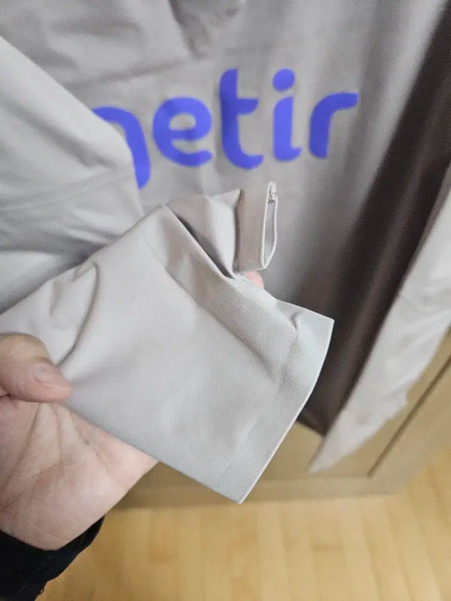 海外L トッテナム支給品 シールドトップ ブラウン LLC-HASEGAWATOSO_COM