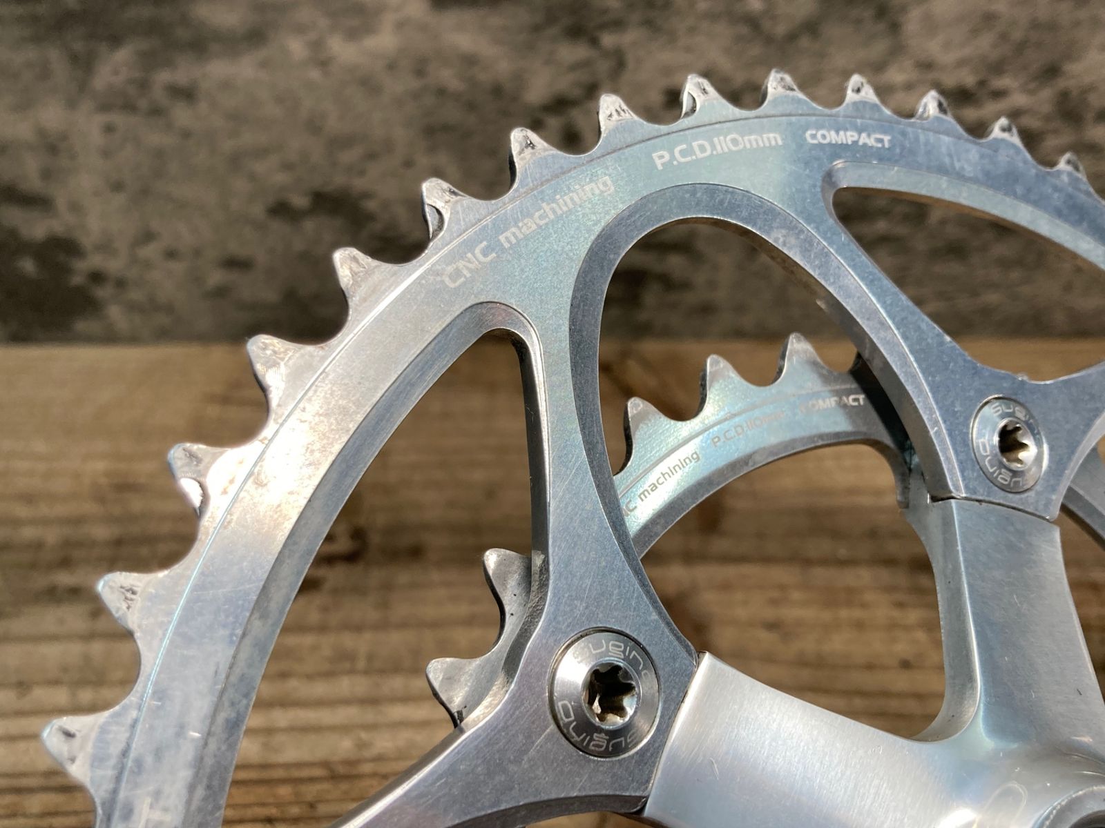 スクエアテーパー