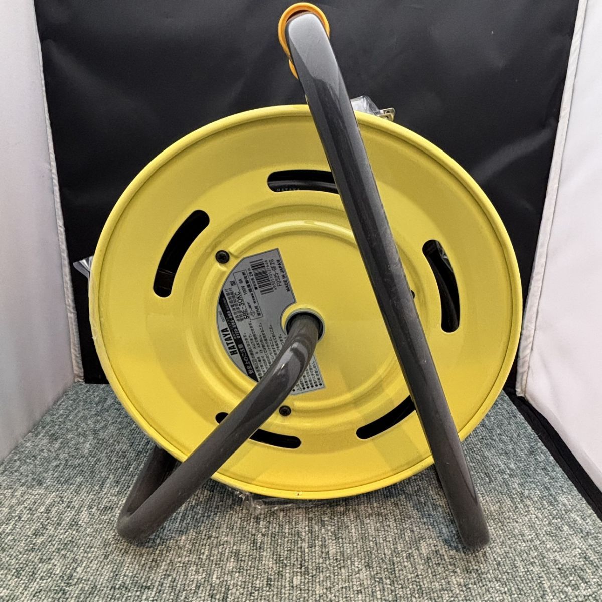 【安心の国内正規商品】 ◎ HATAYA ハヤタ SBE-30KC 30m コードリール 屋外用 RAINBOW 漏電遮断器 接地 温度センサー付 のように