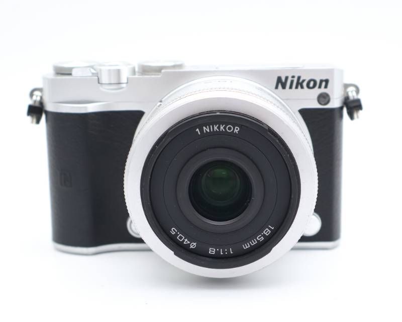 Nikon 1 J 5 ミラーレス一眼 ショット数3508!